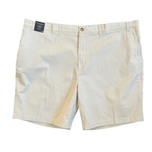 Roundtree & Yorke Men's The Cloud Shorts Flat Front Khaki Shorts